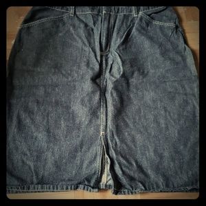 Denim skirt